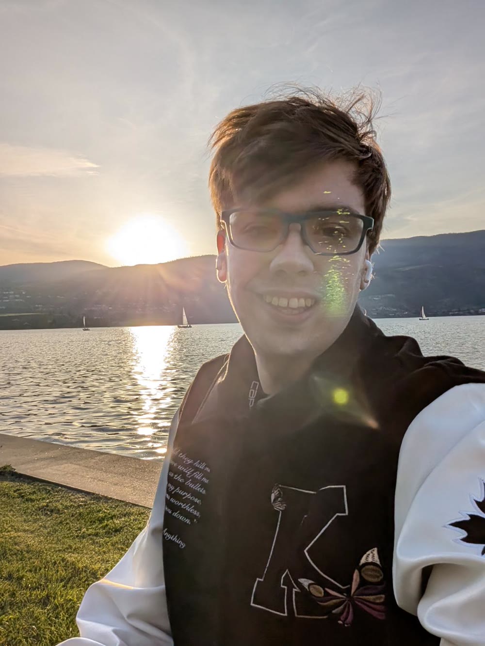 Tsokdrak Zack by the lake at sunset